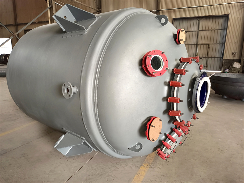 搪玻璃反应罐卡子和垫片的选择